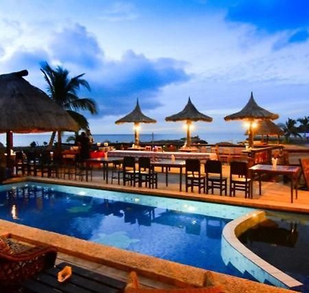 Golden Point Resort รากิรากิ ภายนอก รูปภาพ